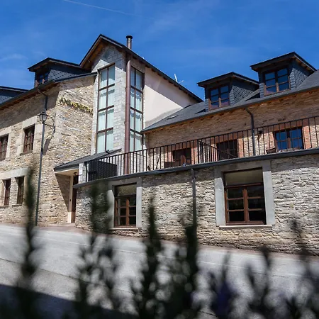 Hotel Ambasmestas 3*