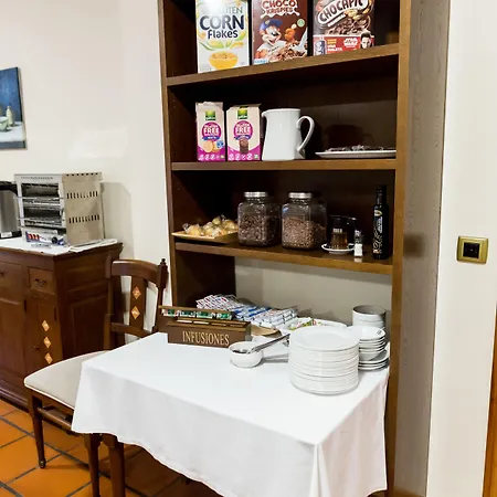 Hotel Hotel Ambasmestas