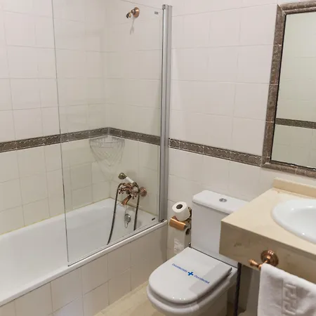 Hotel Ambasmestas Hotel Ambasmestas