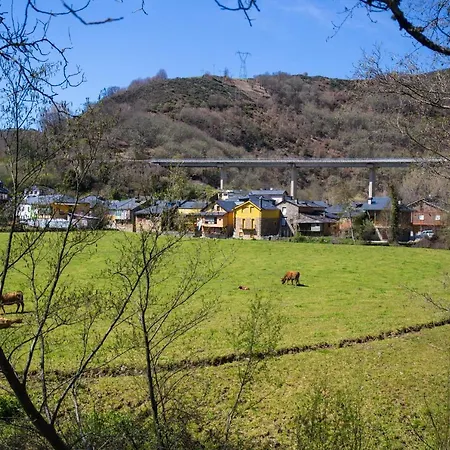 Hotel Ambasmestas 3* Ambasmestas