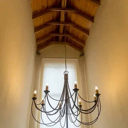 Hotel Ambasmestas Ambasmestas