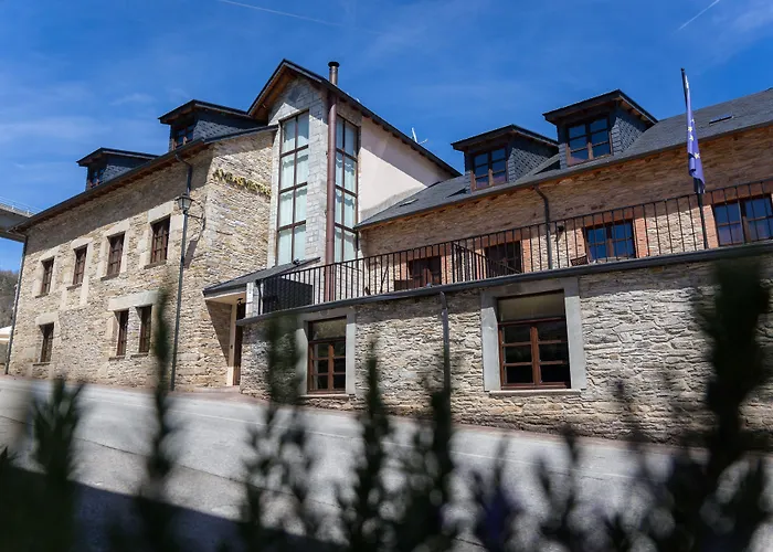 Hotel Ambasmestas 3*