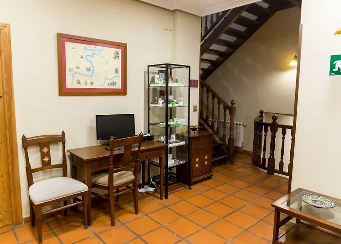 Hotel Hotel Ambasmestas 3*